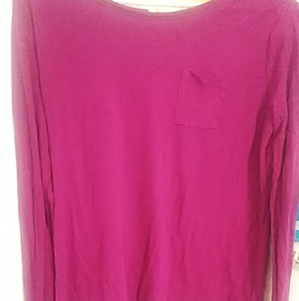 Long sleeve fuchsia shirt